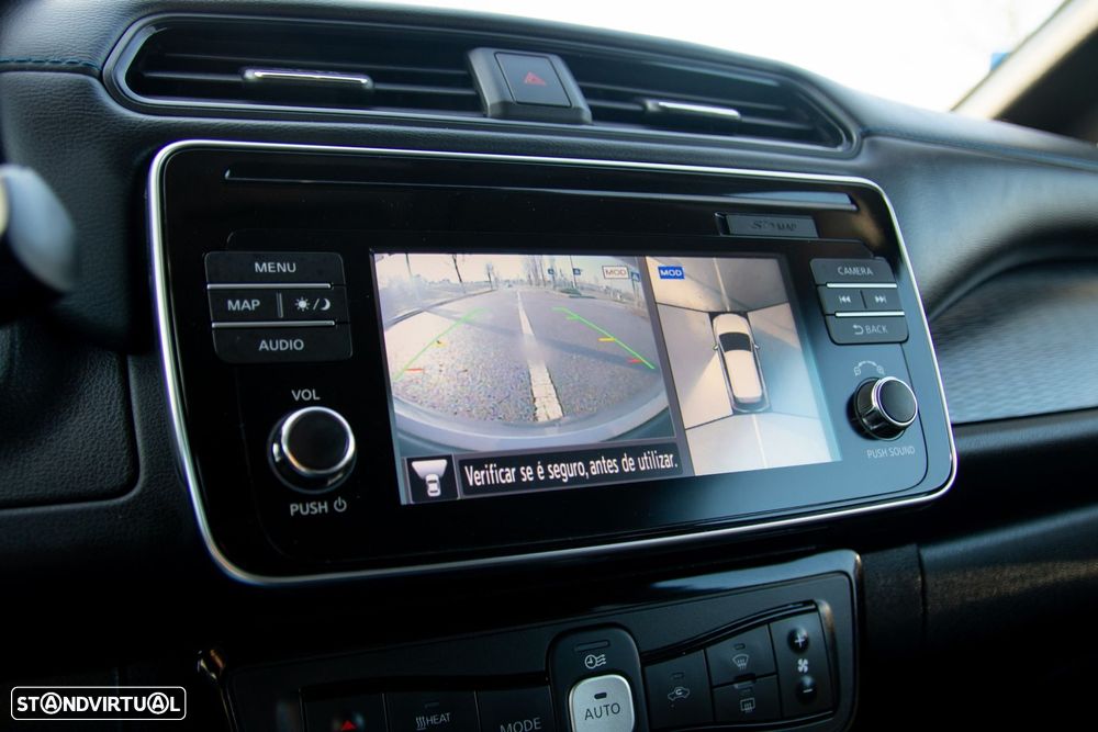 Nissan Leaf N-Connecta - 28