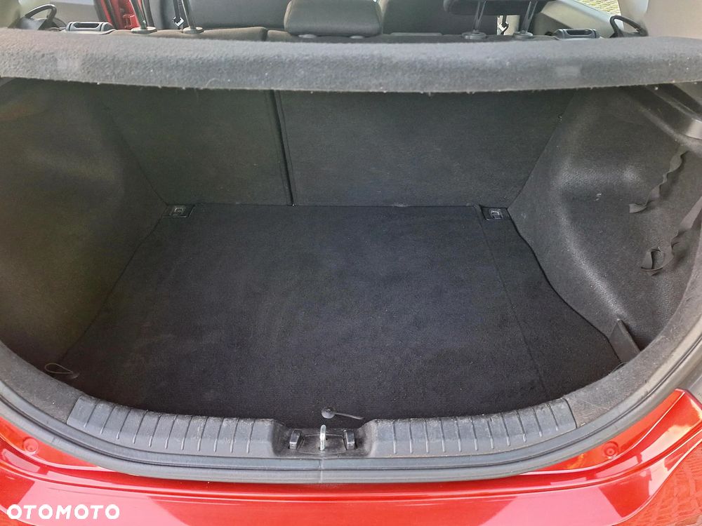Kia Ceed 1.4 CVVT ISG Spirit - 22