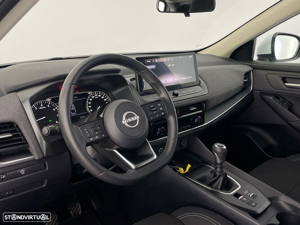 Nissan Qashqai 1.3 DIG-T Engage - 16