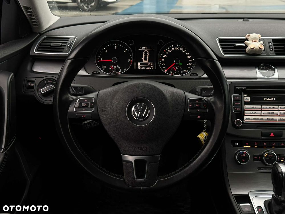 Volkswagen Passat 2.0 TDI 4Mot Highline DSG - 18