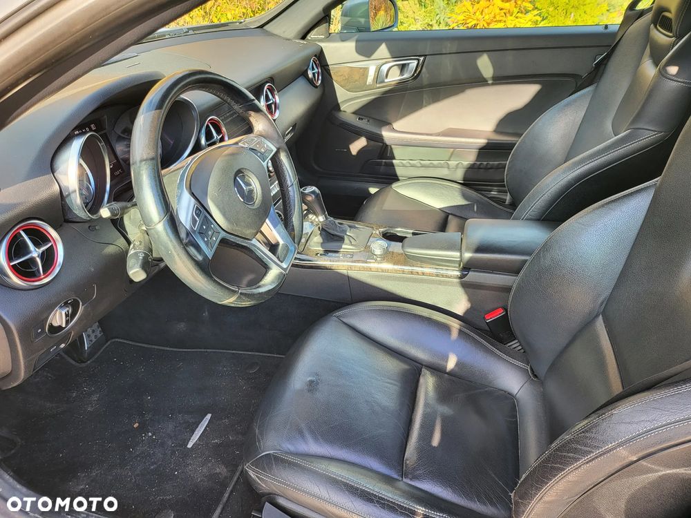 Mercedes-Benz SLK - 11