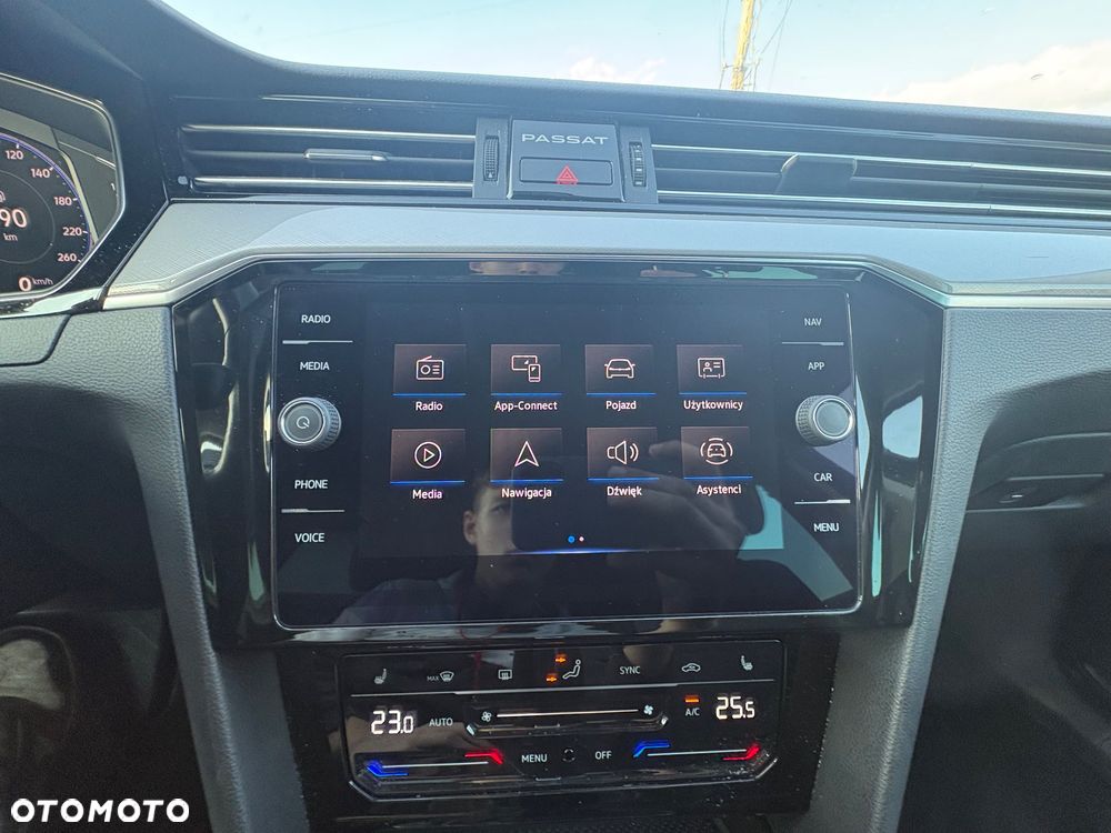 Volkswagen Passat 2.0 TDI EVO Business DSG - 12