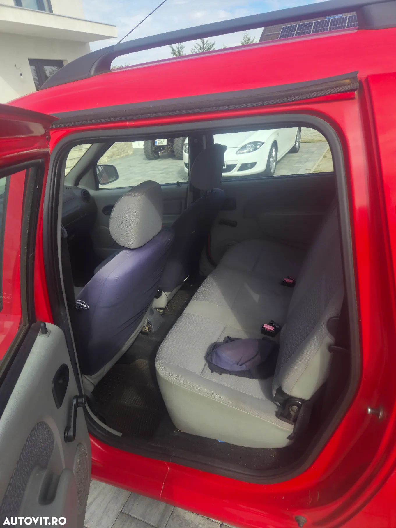 Dacia Logan 1.5 DCI Laureate - 11