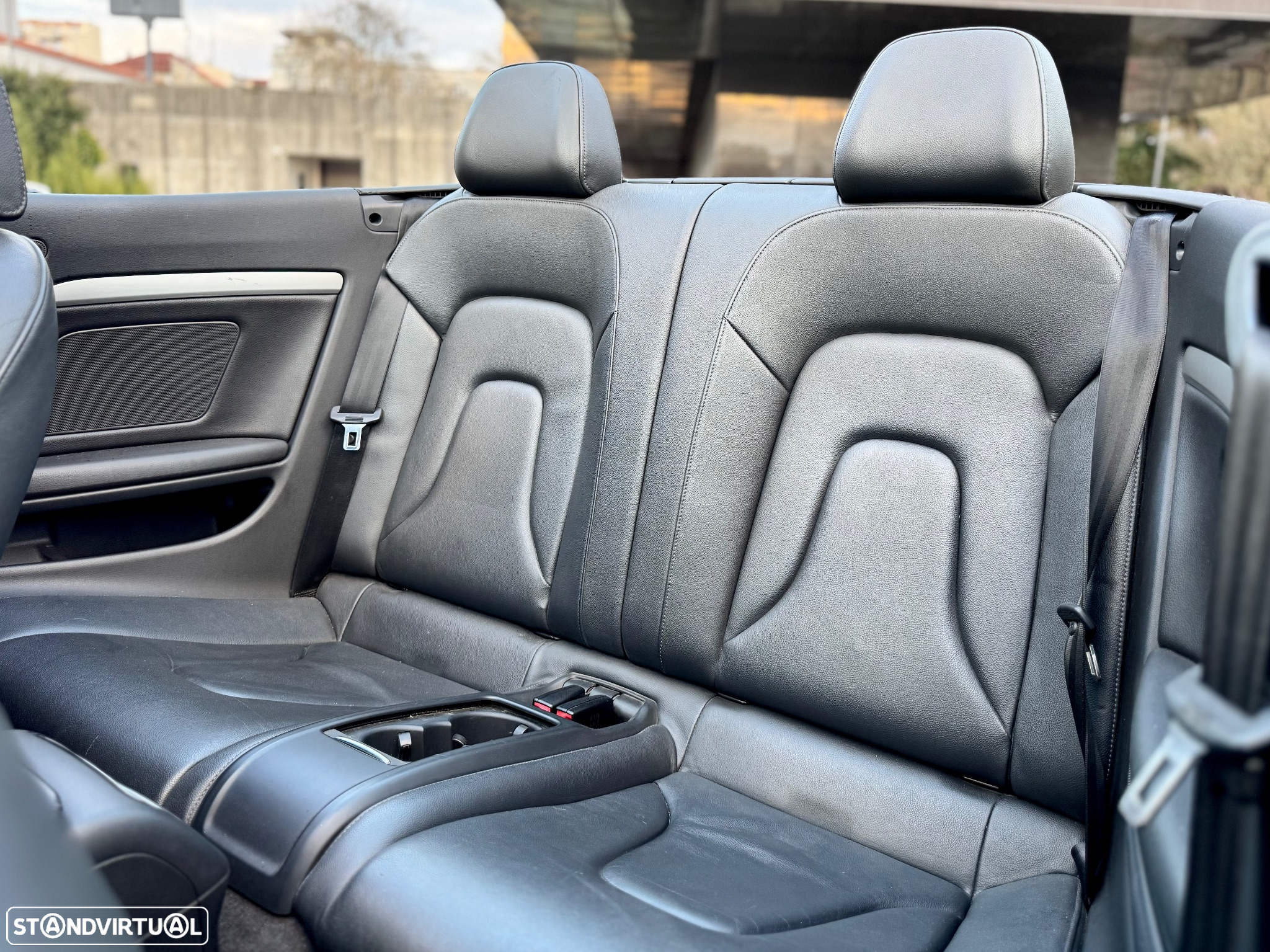 Audi A5 Cabrio 2.0 TDi - 23