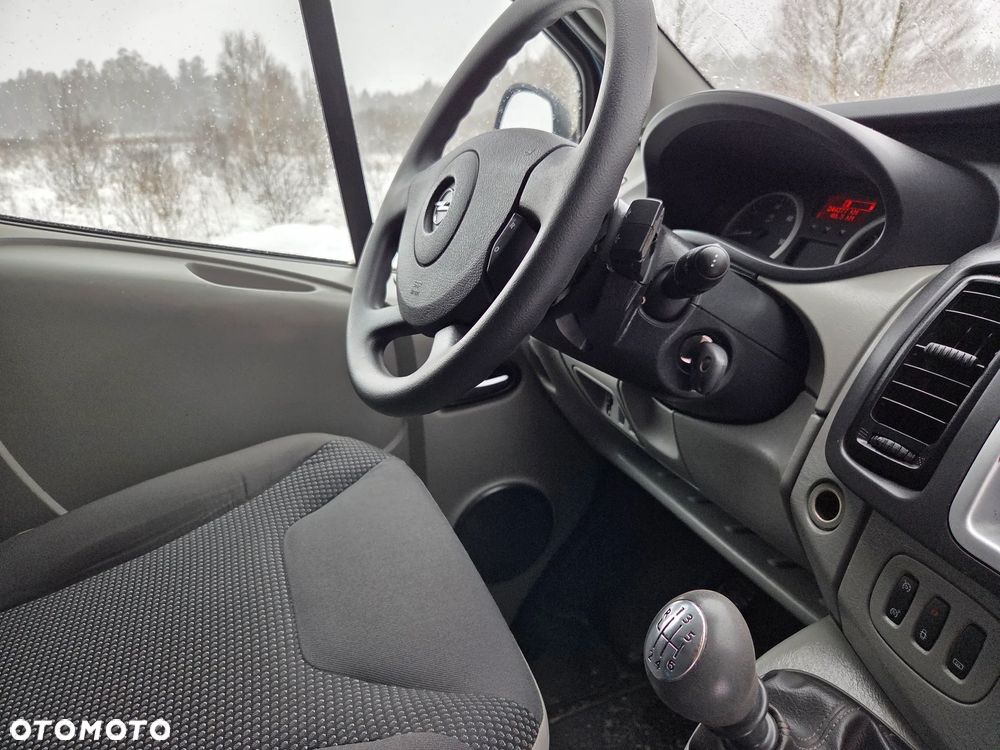 Opel Vivaro piękny nawigacja klima - 15