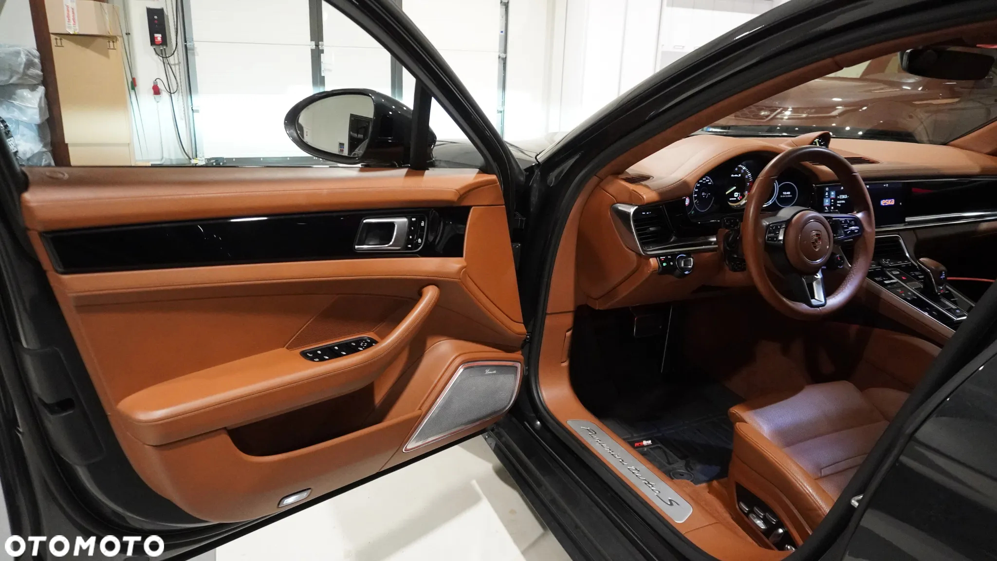 Porsche Panamera - 6