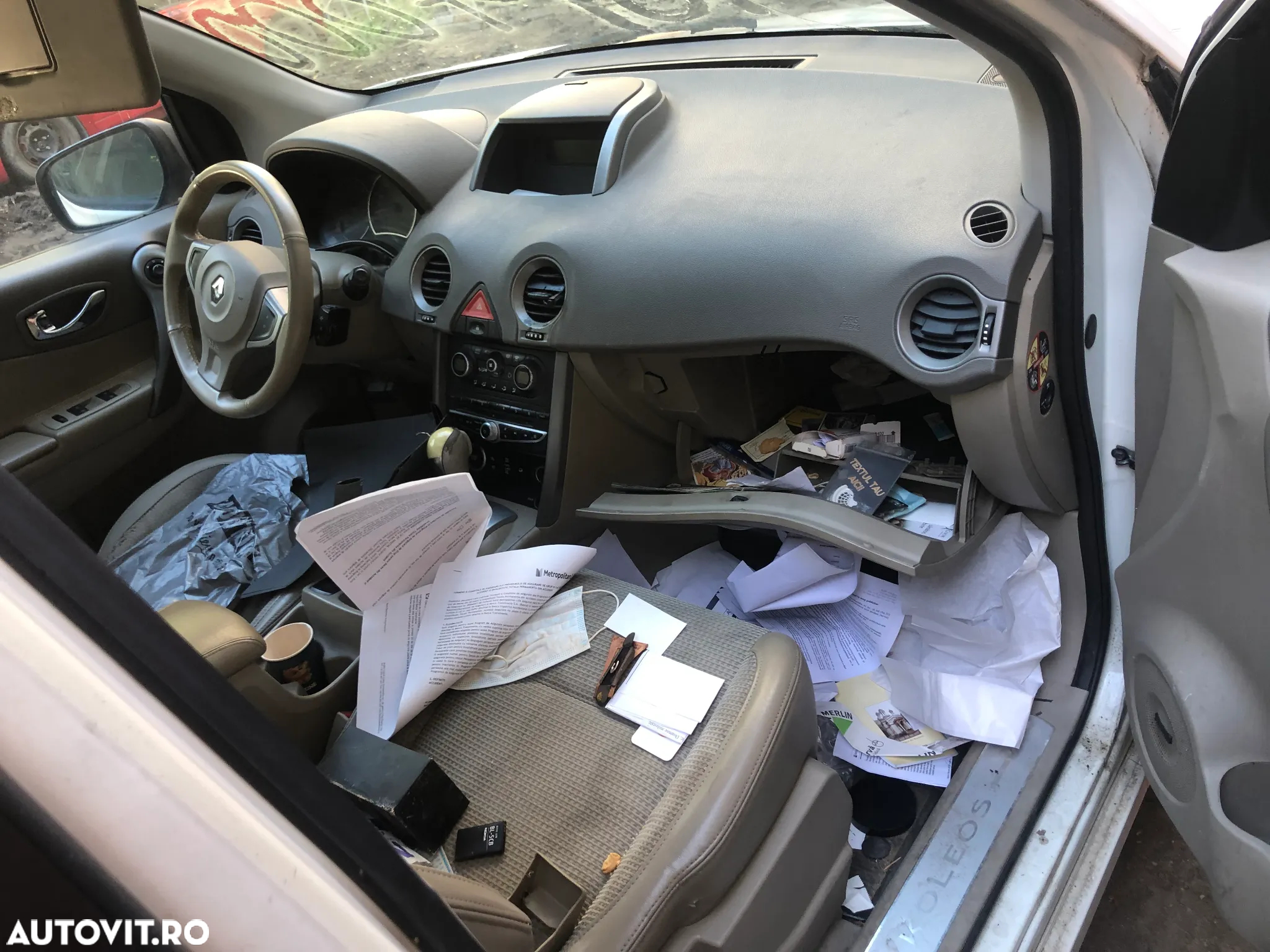 Dezmembrez Renault Koleos alb 2006 2.0 diesel - 7