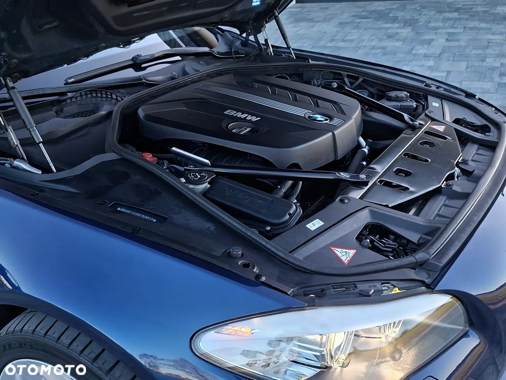 BMW Seria 5 - 16