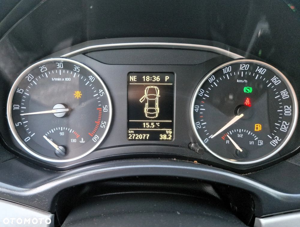 Skoda Octavia 2.0 TDI DPF Elegance DSG - 22