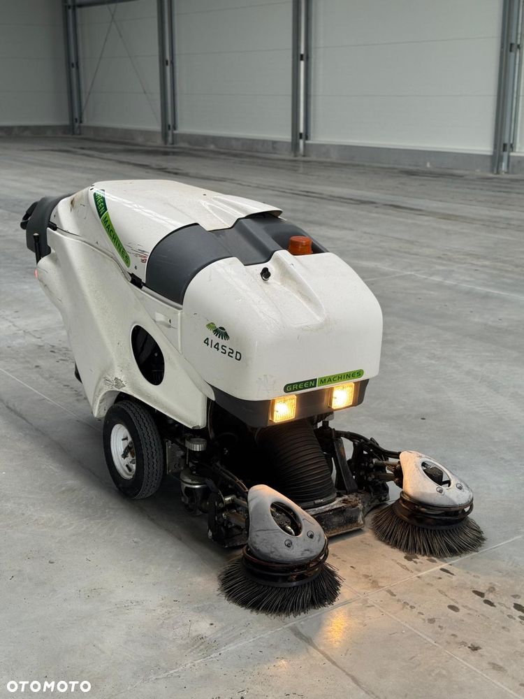 Inny Tennant Green Machines 414S2D - 3