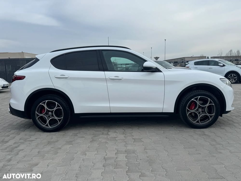 Alfa Romeo Stelvio 2.2 16V AT8-Q4 Super - 7