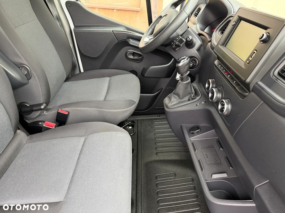 Renault Master L2H2 Winda - 24