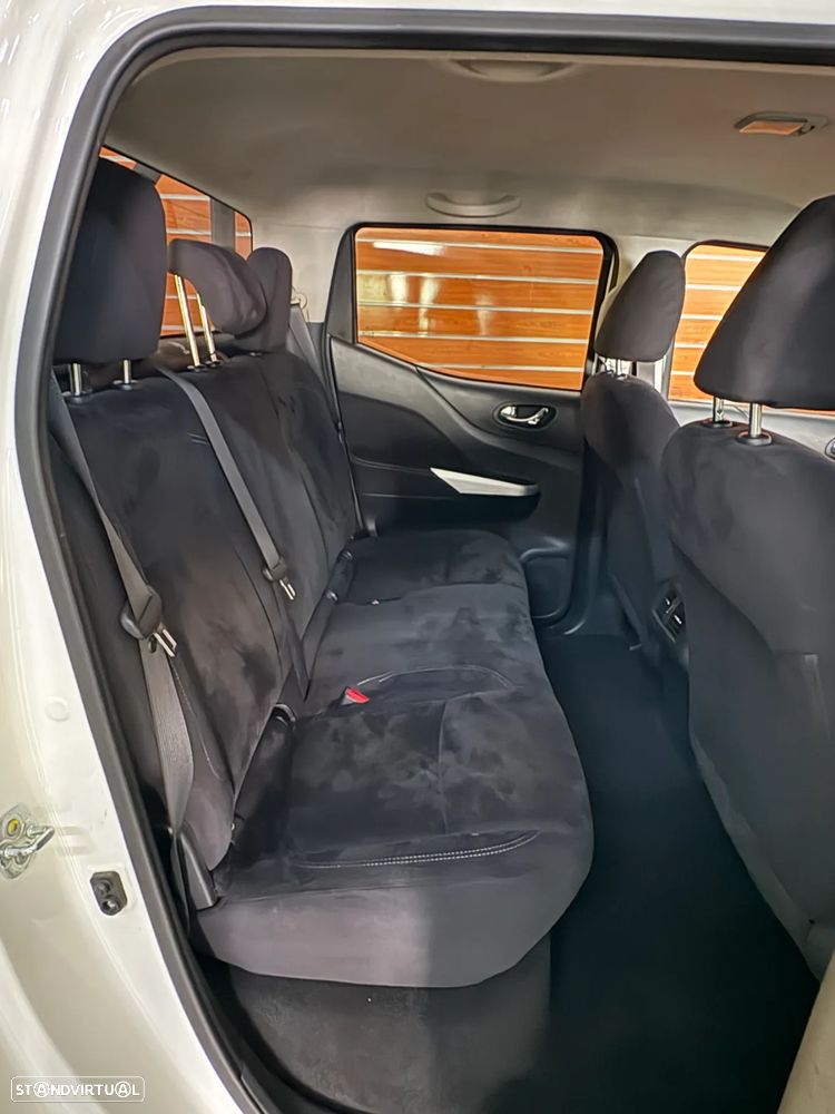 Nissan Navara 2.3 dCi CD 4WD Tekna AT - 13