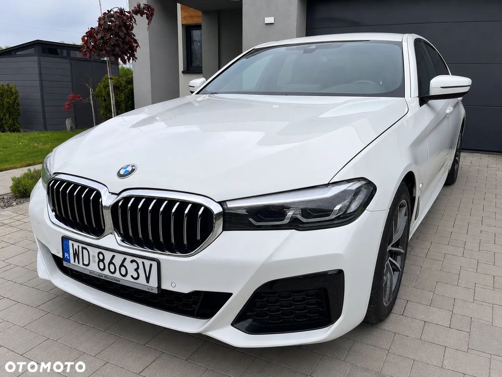 BMW Seria 5 520d xDrive MHEV M Sport sport - 2