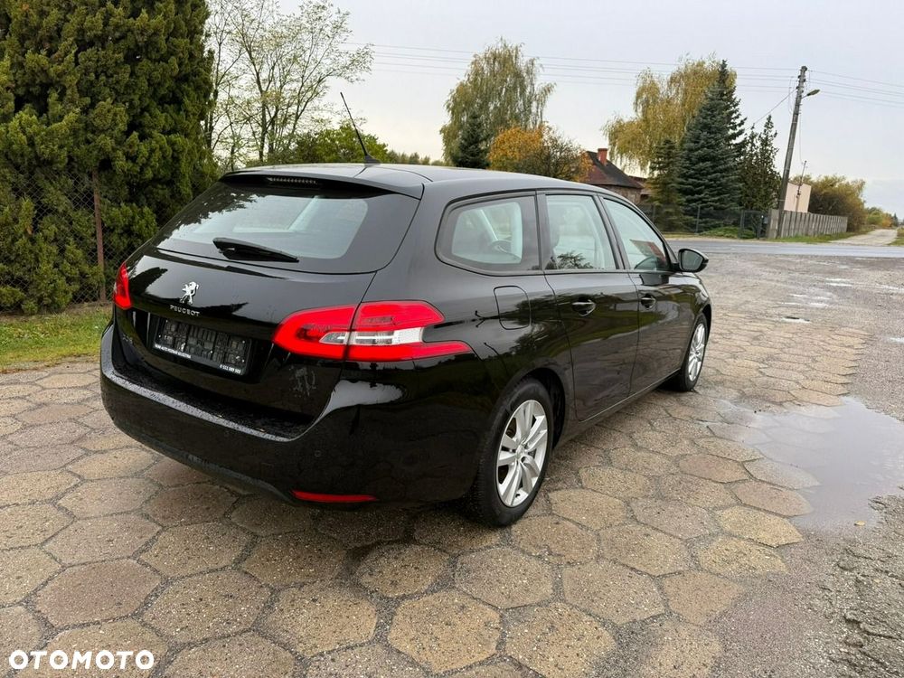 Peugeot 308 - 4
