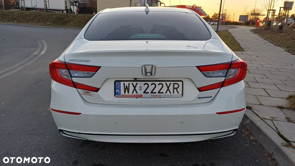 Honda Accord - 4