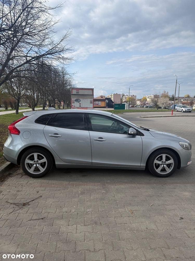 Volvo V40 D2 - 5