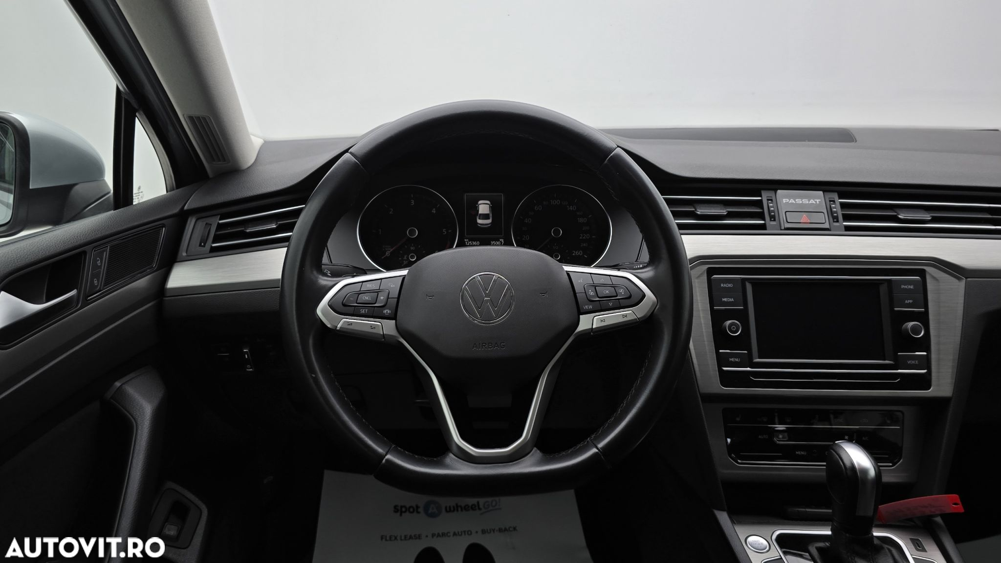Volkswagen Passat 2.0 TDI DSG Advance - 15