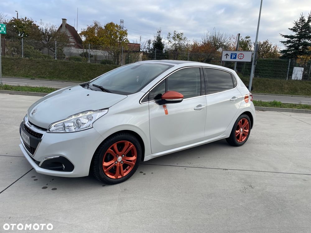 Peugeot 208 e-HDi 115 Stop&Start Allure - 3