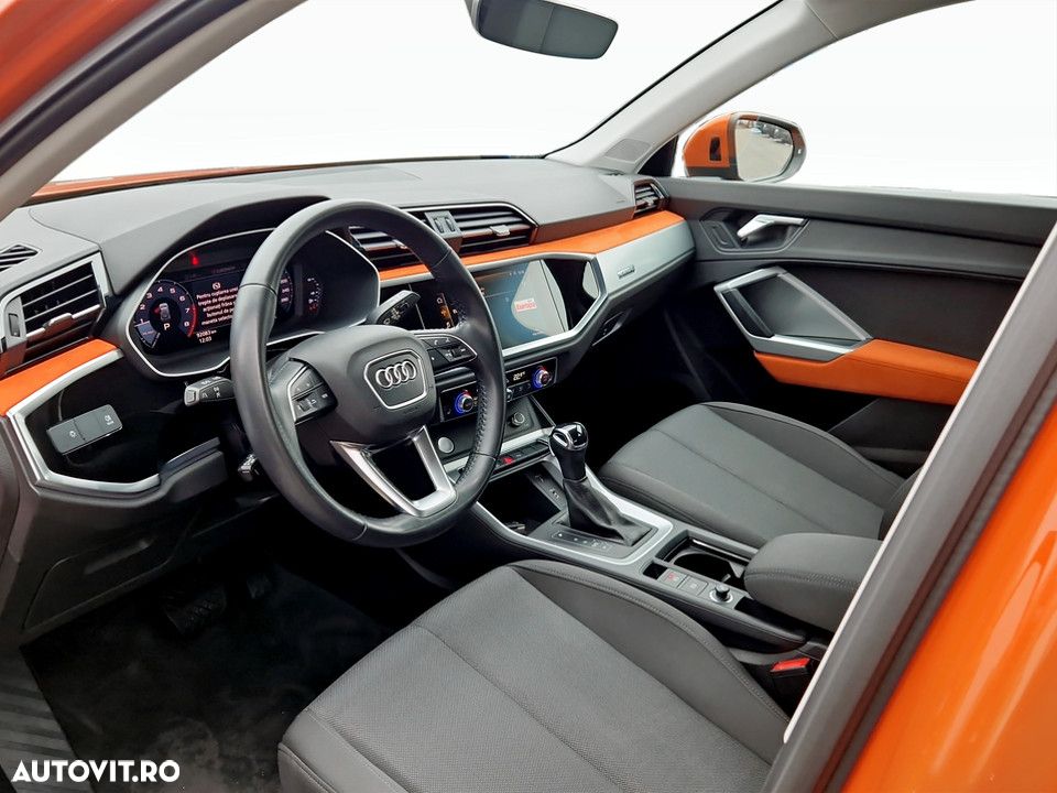 Audi Q3 2.0 40 TFSI S tronic quattro Advanced - 17