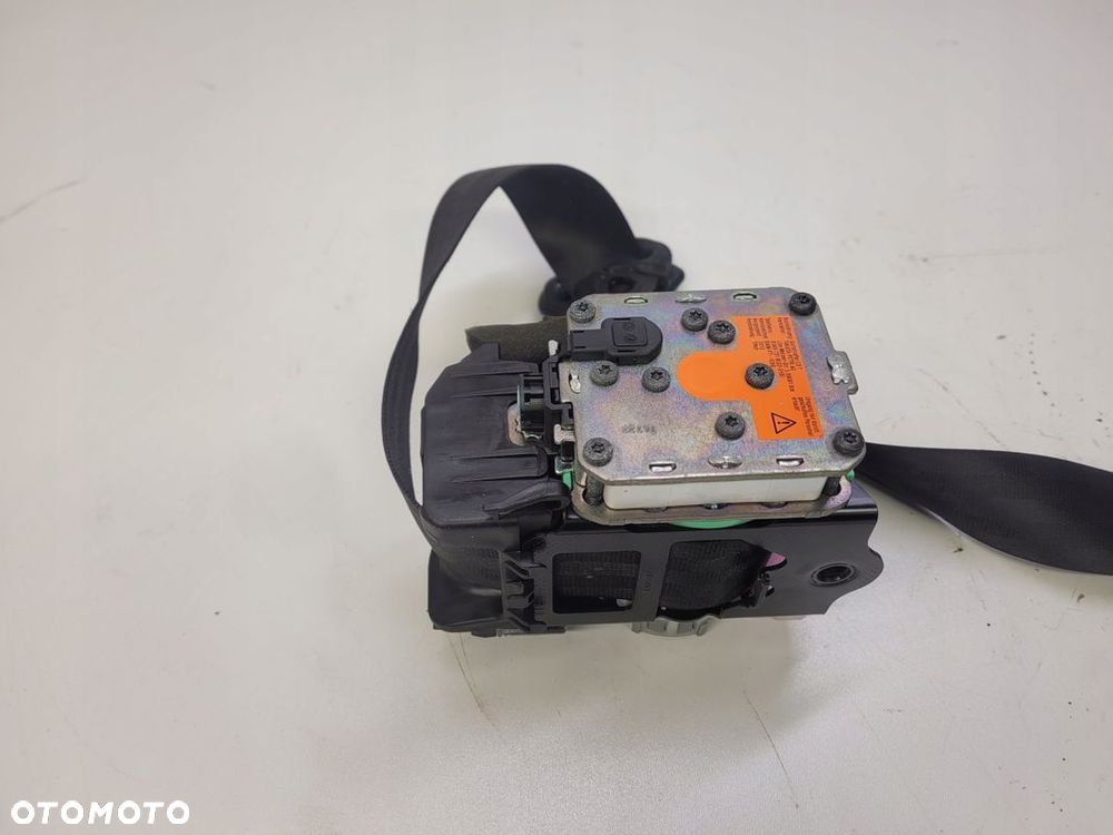 PAS BEZPIECZEŃSTWA PRAWY AUDI A4 B8 8K1857706H - 3