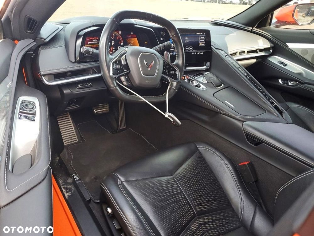 Chevrolet Corvette - 8