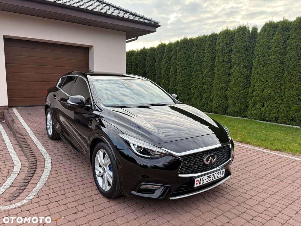 Infiniti Q30 2.2d DCT AWD Sport - 1