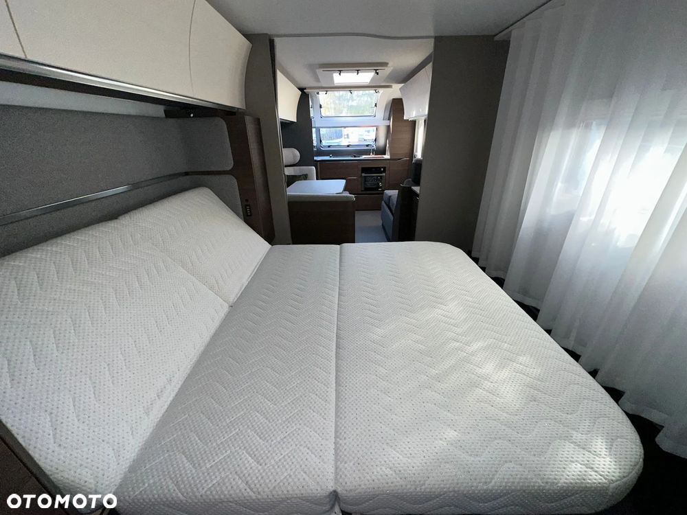 Adria ALPINA 663 HT - 10