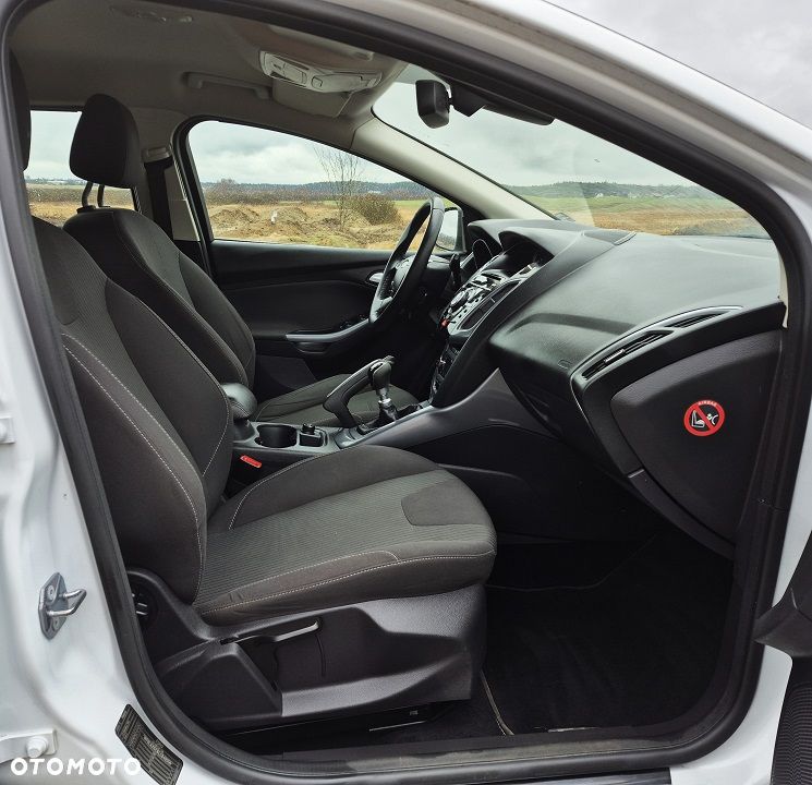 Ford Focus 1.6 TDCi DPF Start-Stopp-System Champions Edition - 15