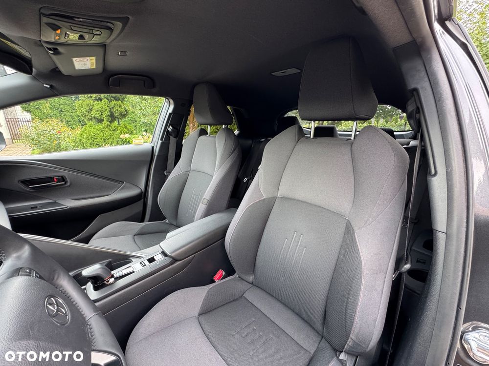 Toyota C-HR 2.0 Hybrid Dynamic Force Style - 28