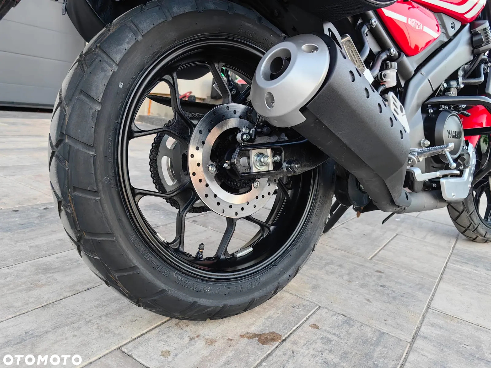 Yamaha XSR - 16