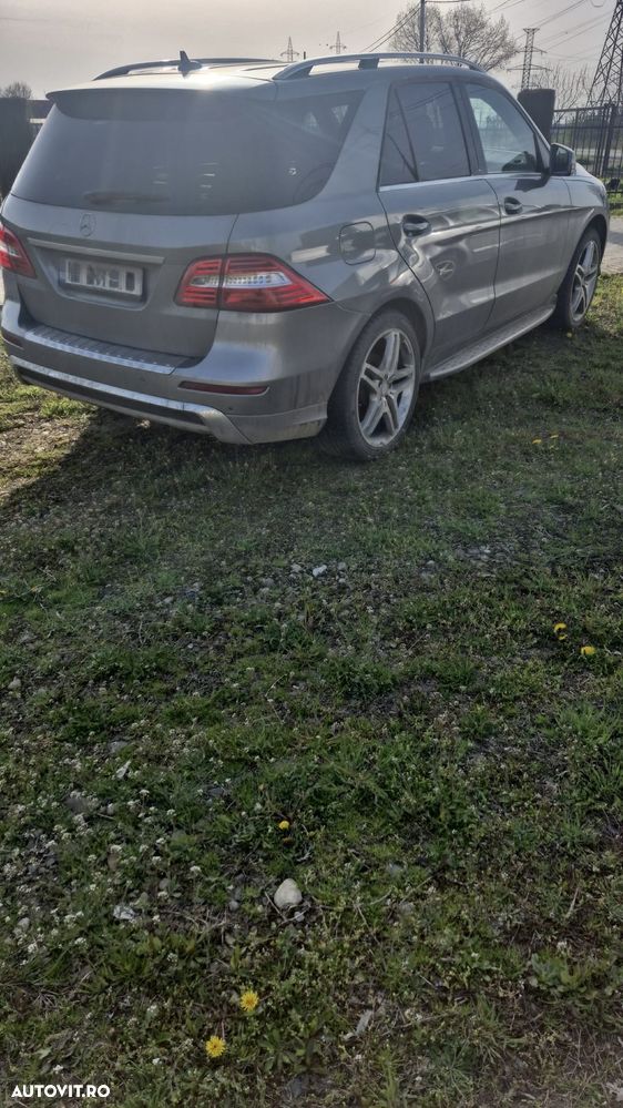 Mercedes-Benz ML - 6