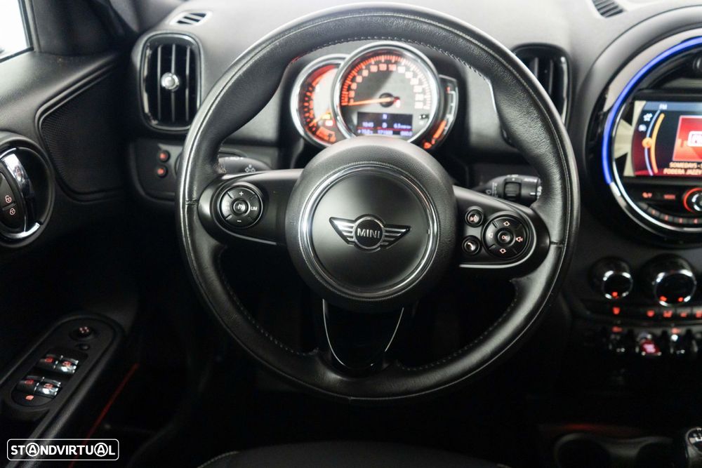 MINI Countryman One D - 25