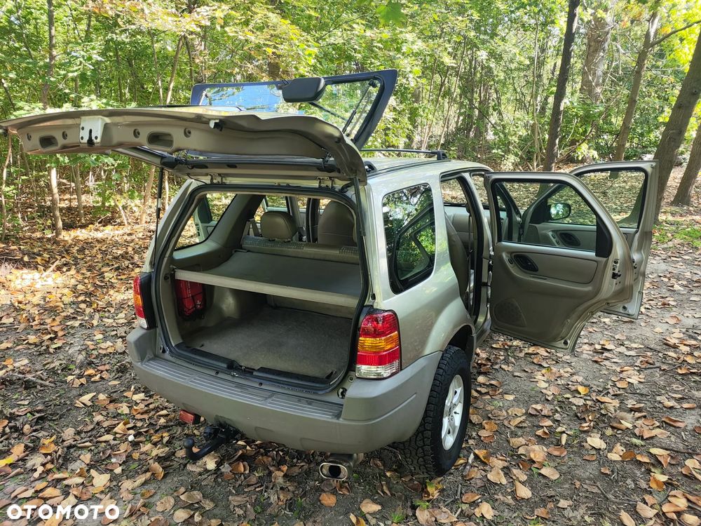 Ford Escape - 22