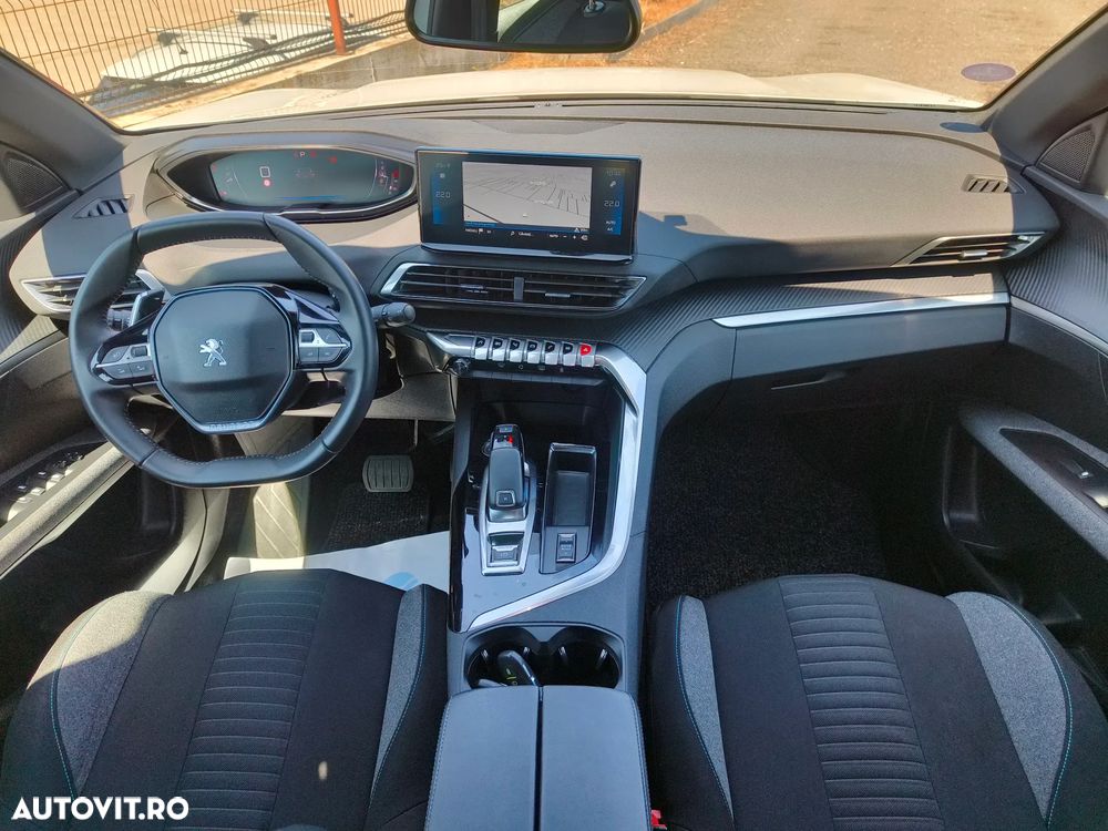 Peugeot 3008 PureTech 130 Stop & Start GPF EAT8 Allure - 8