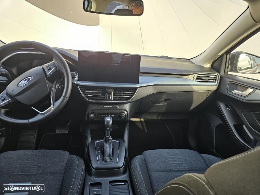 Ford Focus - 21
