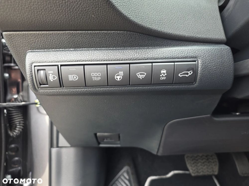 Toyota Corolla 1.8 Hybrid Style - 19