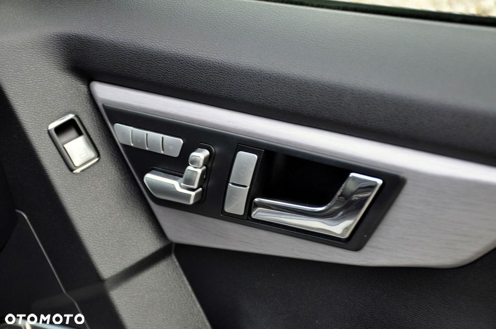 Mercedes-Benz GLK - 19