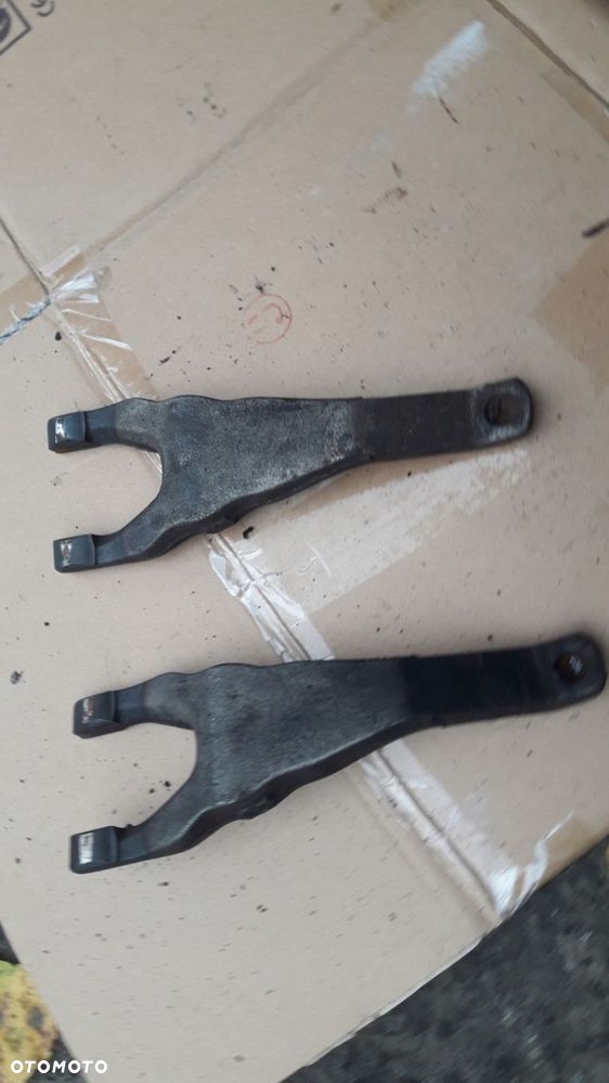 Mazda 323 f Premacy 626 2.0 TD Ditd MPV 6 2.0 citd łapa sprzęgła widełki - 8