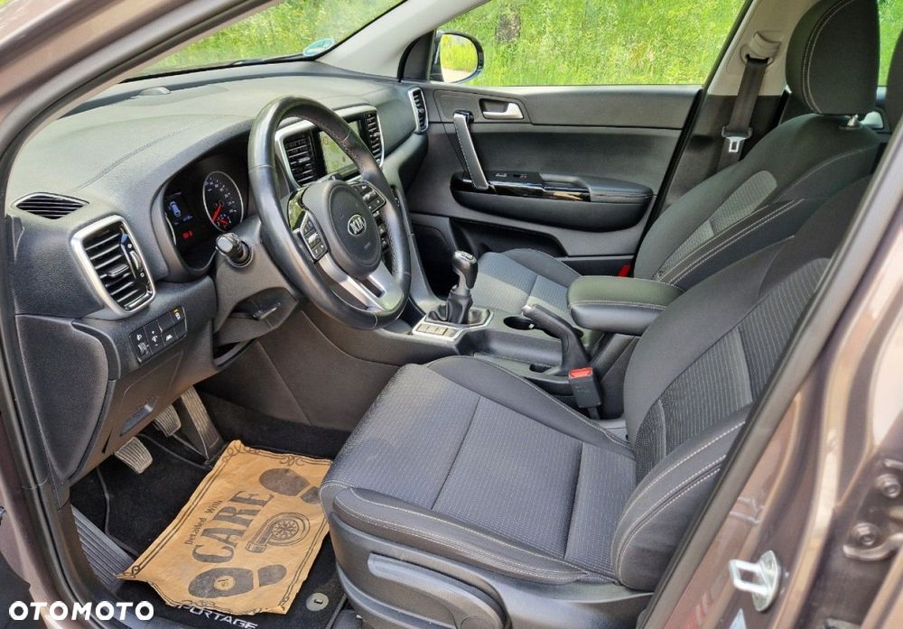 Kia Sportage 1.6 GDI 2WD DREAM-TEAM EDITION - 18