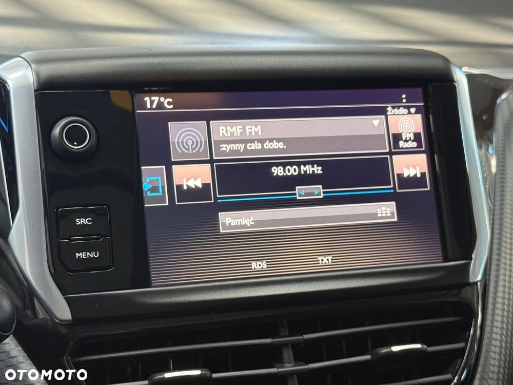 Peugeot 2008 1.6 BlueHDi Allure - 23