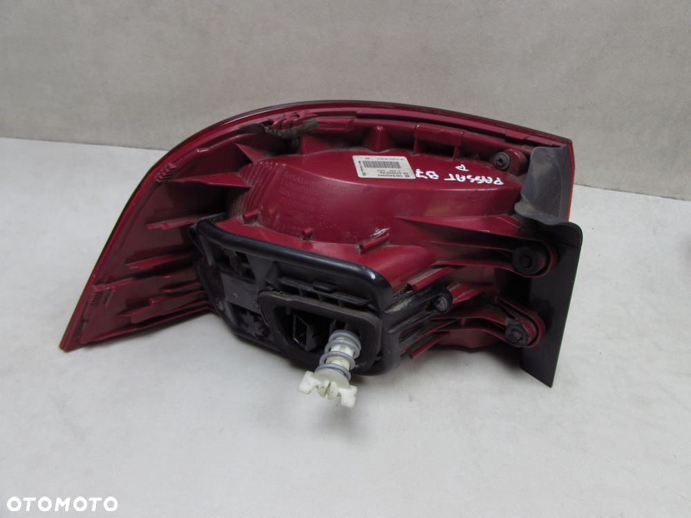 VW PASSAT B7 KOMBI 10-15 LAMPA TYL PRAWA BLOTNIKA 3AF945096 - 13