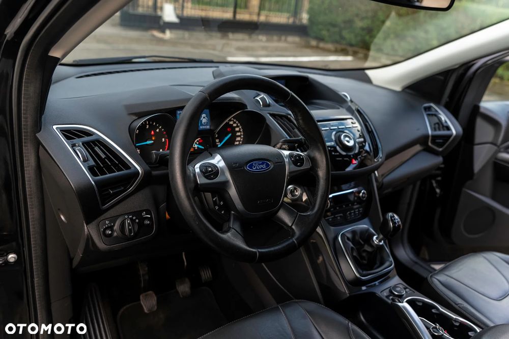 Ford Kuga 2.0 TDCi 4x4 Titanium - 31