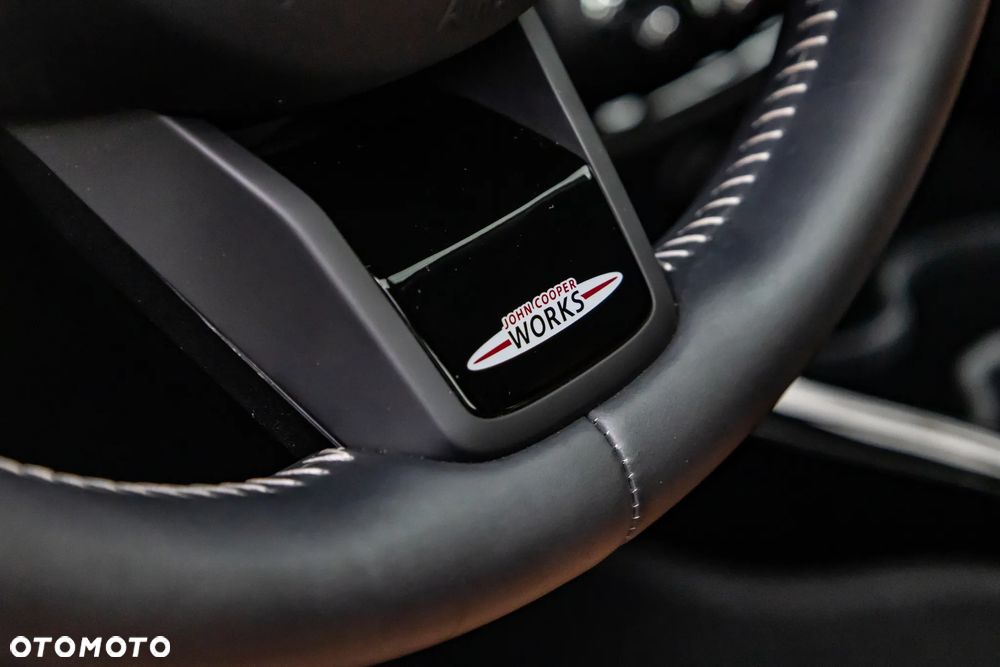 MINI John Cooper Works - 23