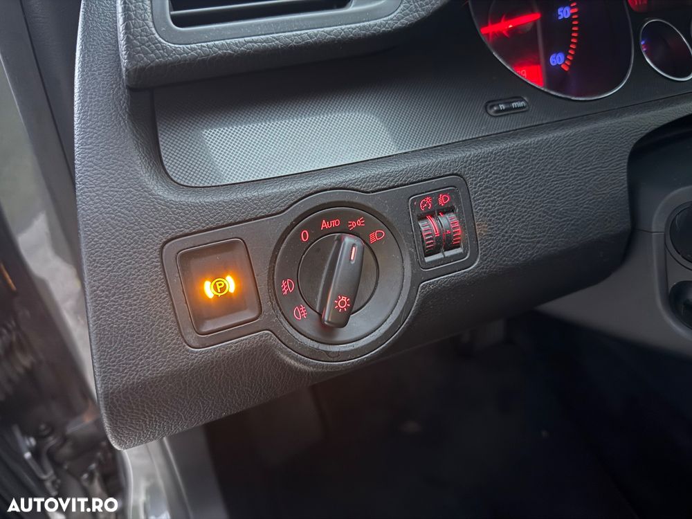 Volkswagen Passat Variant 1.9 TDI DPF Highline - 7