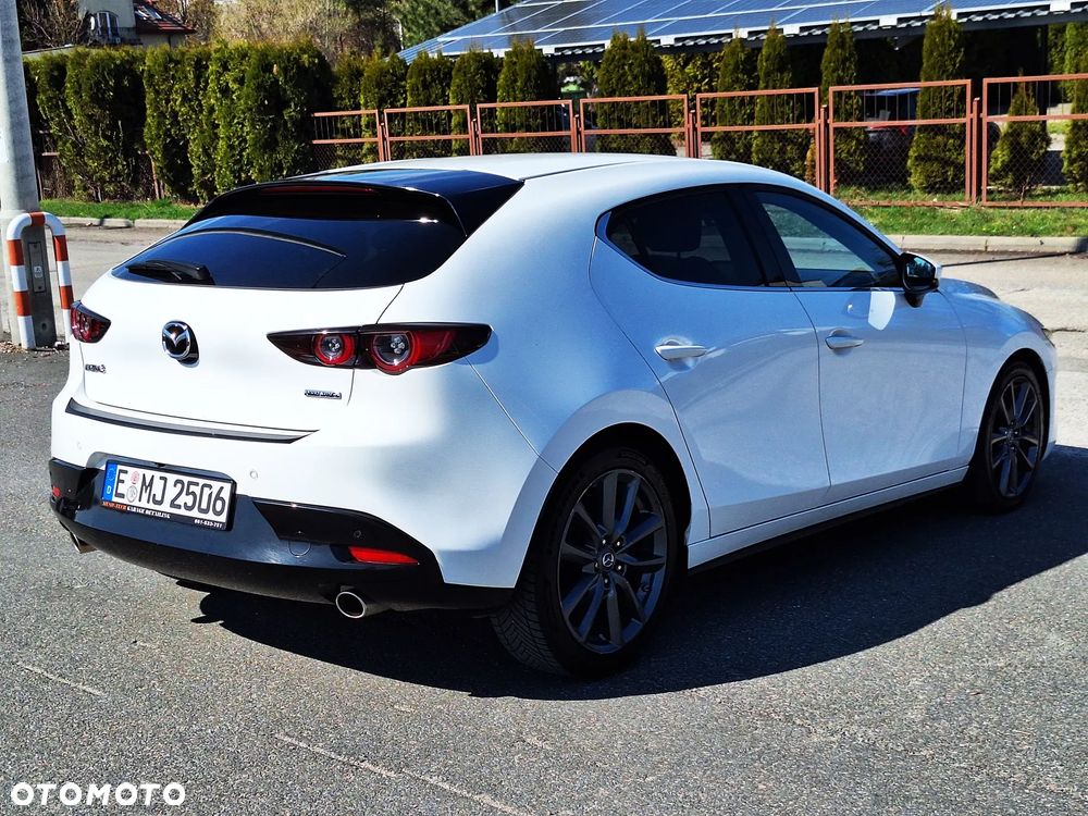 Mazda 3 SKYACTIV-G 2.0 M-Hybrid SELECTION - 23