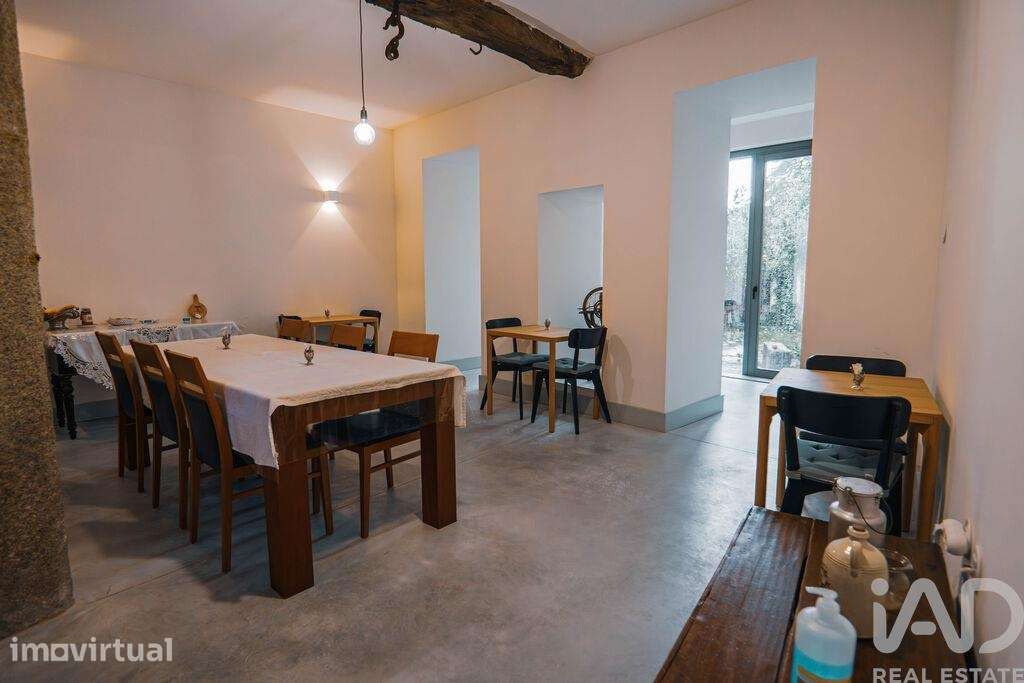 Casa / Villa T8 em Pinhel de 259 m2 - Grande imagem: 5/40
