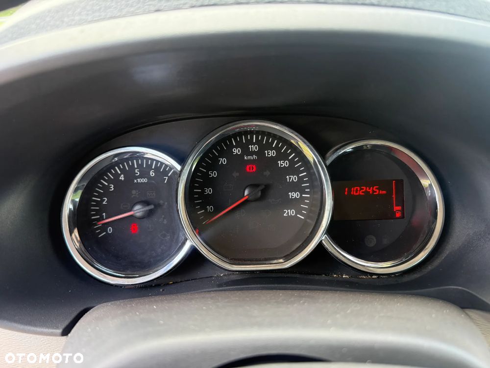 Dacia Lodgy 1.6 SCe Ambiance S&S - 12