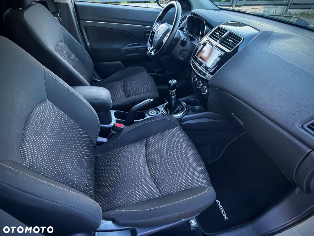 Mitsubishi ASX 1.6 DI-D 4WD Top - 12