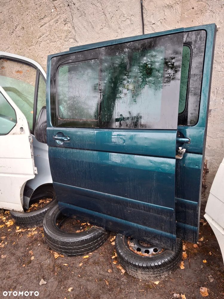 VW T5 Multivan Drzwi boczne Lewe z Niemiec - 5